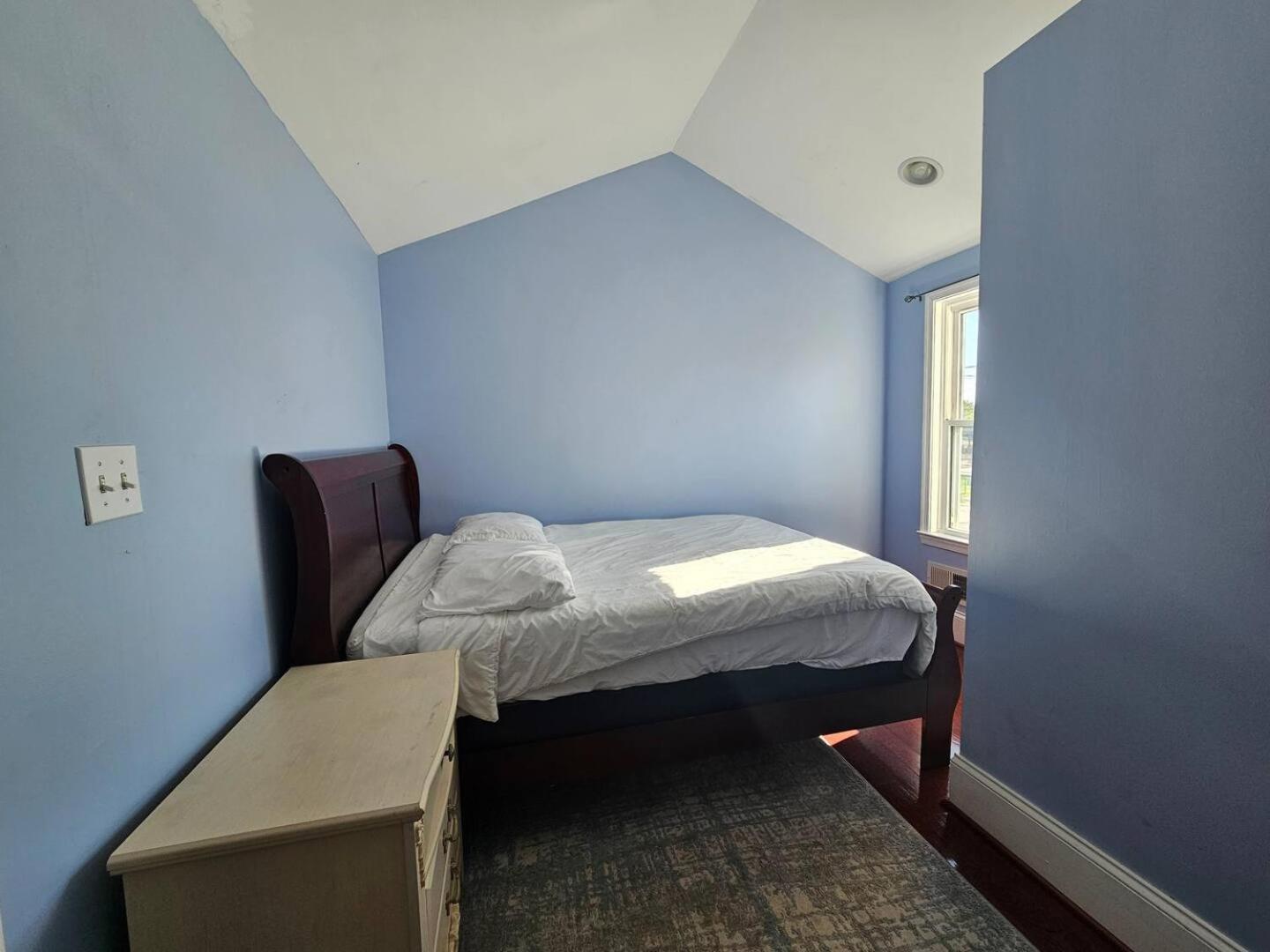 Two Story Queen Primary Таусон Экстерьер фото